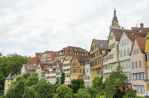 Artikelgebend ist Tübingens alte Kulisse und junger Geist.